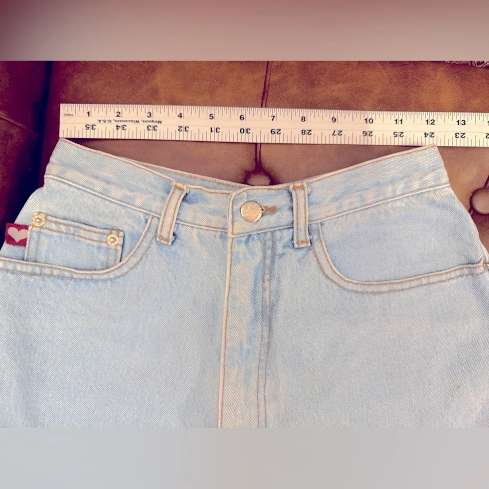 Gitano women’s vintage denim cutoff shorts. No size tag but 24” waist